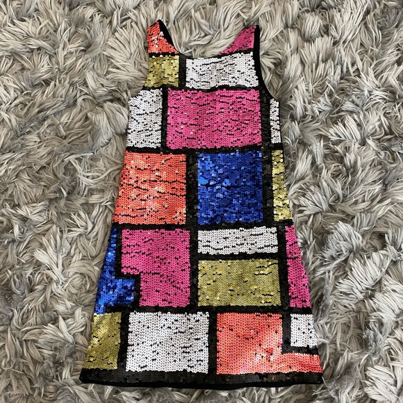 Dress - Picture 2 of 4